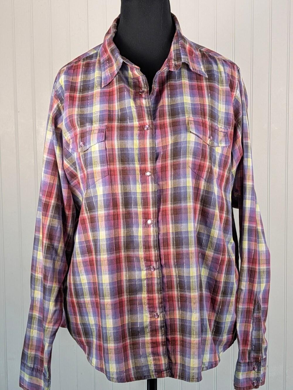 Wrangler Women's Colorful Sparkle Long Sleeve Plaid Button-Up Western Top XXL